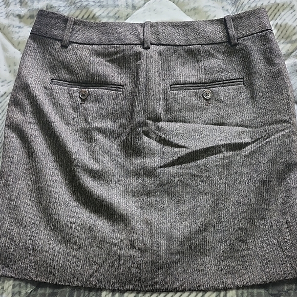 GAP Gray Pleated Mini Pencil Skirt - Picture 3 of 5